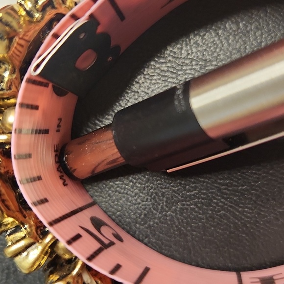 NWT ViVl Genuine Crystal Pink/ Red Stretch Bracelet Small Wrist - Picture 6 of 6